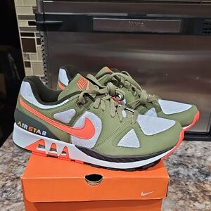 Nike Air Stab